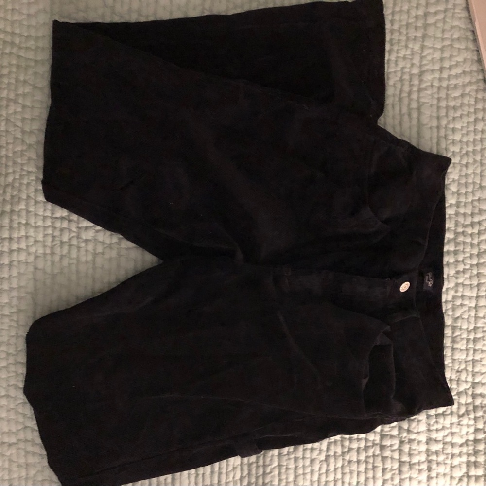 NWOT brandy melville corduroy pants